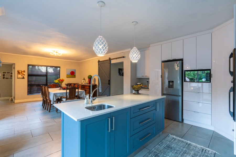 4 Bedroom Property for Sale in Aurora Western Cape